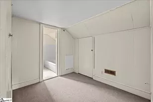 803 S Limestone St, Gaffney, SC 29341 - Photo 31