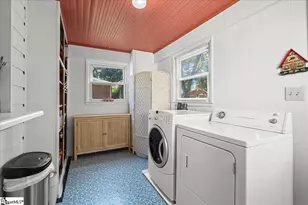 803 S Limestone St, Gaffney, SC 29341 - Photo 23