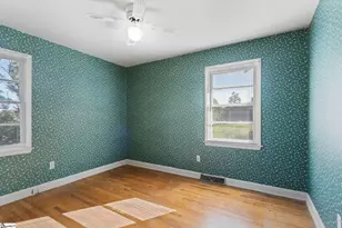 25 Goodwin Dr, Taylors, SC 29687 - Photo 13