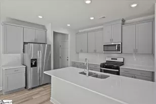 510 Harben Dr, Woodruff, SC 29388 - Photo 9