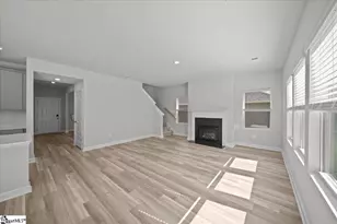 510 Harben Dr, Woodruff, SC 29388 - Photo 7