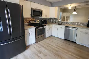 210 3 Forks Pl, Greenville, SC 29609 - Photo 5