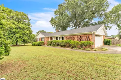 112 Lark Lane, Anderson, SC 29625 - Photo 5