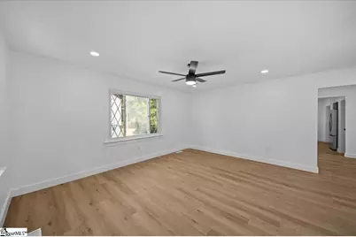 111 Tuskegee Avenue, Greenville, SC 29607 - Photo 11