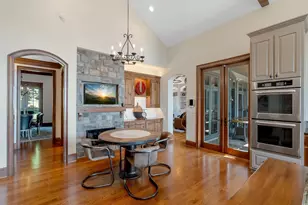 605 Raven Rd, Landrum, SC 29356 - Photo 17