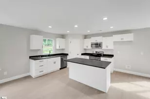 225 Upper Beaver Creek Dr, Moore, SC 29369 - Photo 11