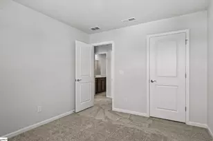 8014 Broadmead Ct, Spartanburg, SC 29307 - Photo 15