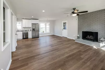 7 Lisa Drive, Williamston, SC 29697 - Photo 5