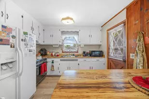 155 Farrs Bridge Rd, Pickens, SC 29671 - Photo 11