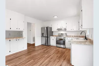 130 Pine Street Extension, Campobello, SC 29322 - Photo 9