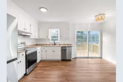 130 Pine Street Extension, Campobello, SC 29322 - Photo 7