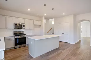 12065 Lansbury Dr, Inman, SC 29349 - Photo 7