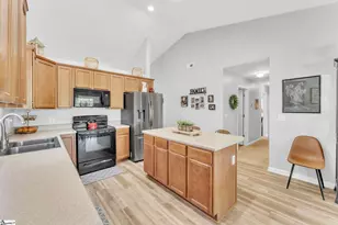 142 Midwood Rd, Travelers Rest, SC 29690 - Photo 9