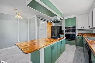 4 S Valley Ln, Greenville, SC 29611 - Photo 7