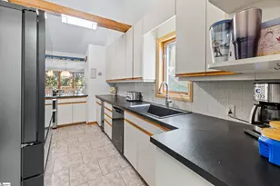 108 Tulip Ln, Westminster, SC 29693 - Photo 9