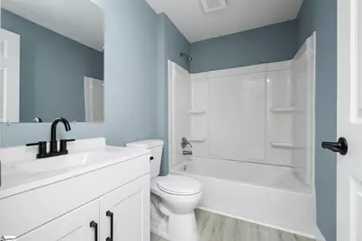 200 McDaniel Avenue, Greer, SC 29651 - Photo 15