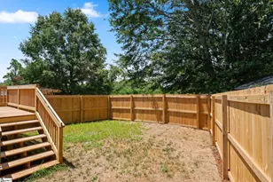 200 McDaniel Ave, Greer, SC 29651 - Photo 19