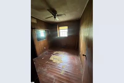 656 S Center Street, Spartanburg, SC 29301 - Photo 9