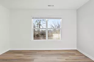 426 Silicon Dr, Greenville, SC 29605 - Photo 7