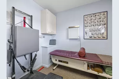 111 W Rutledge Avenue, Gaffney, SC 29340 - Photo 25