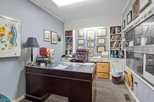 111 W Rutledge Ave, Gaffney, SC 29340 - Photo 13