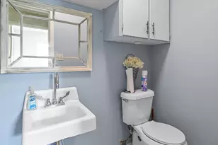 111 W Rutledge Ave, Gaffney, SC 29340 - Photo 23