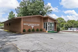 111 W Rutledge Ave, Gaffney, SC 29340 - Photo 5