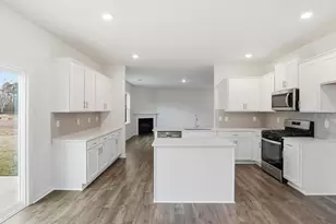 117 Depot Cir, Greenwood, SC 29646 - Photo 15