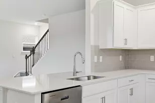 117 Depot Cir, Greenwood, SC 29646 - Photo 13