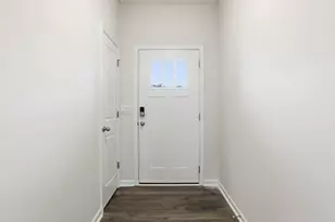 119 Depot Cir, Greenwood, SC 29646 - Photo 5