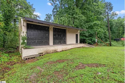 730 Wade Hampton Boulevard, Greenville, SC 29609 - Photo 15