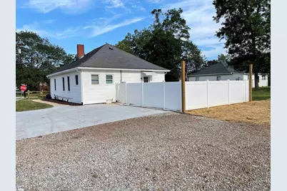 315 N Maple Street, Simpsonville, SC 29681 - Photo 13