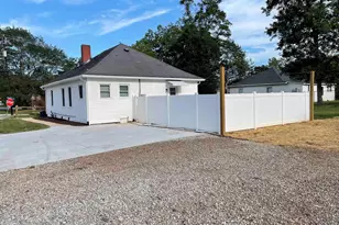 315 N Maple St, Simpsonville, SC 29681 - Photo 13