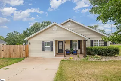 262 Milky Way, Greer, SC 29651 - Photo 3