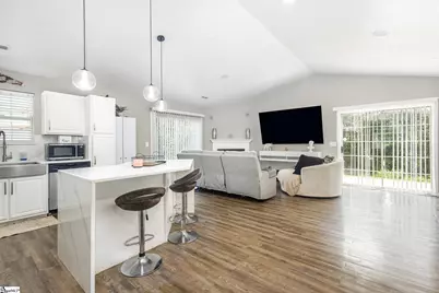 262 Milky Way, Greer, SC 29651 - Photo 9