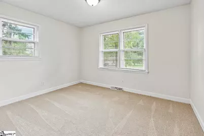 107 Avondale Road, Greenwood, SC 29649 - Photo 11