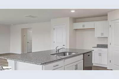 623 Oak Ridge Drive, Clinton, SC 29325 - Photo 9