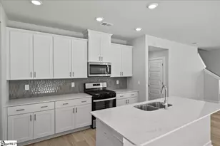 526 Harben Dr, Woodruff, SC 29388 - Photo 11