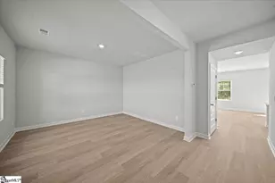 526 Harben Dr, Woodruff, SC 29388 - Photo 3