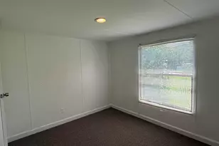 61 Meadowland Dr, Fountain Inn, SC 29644 - Photo 11