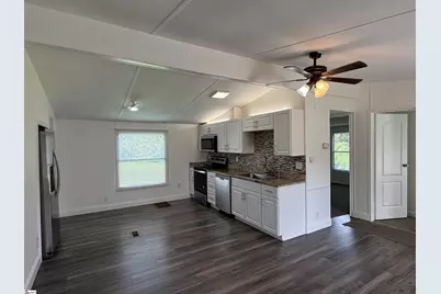 61 Meadowland Drive, Fountain Inn, SC 29644 - Photo 7