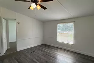 61 Meadowland Dr, Fountain Inn, SC 29644 - Photo 13