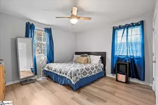 4 Melrose Rd, Greenville, SC 29605 - Photo 13