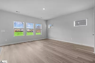 662 Cozy Bluff Road, Spartanburg, SC 29301 - Photo 9