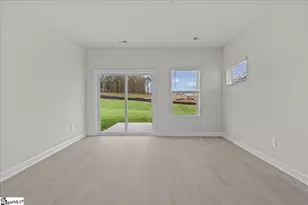 658 Cozy Blf Rd, Spartanburg, SC 29301 - Photo 3