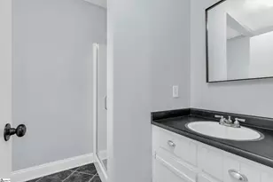 1806 Fork Shoals Rd, Greenville, SC 29605 - Photo 25