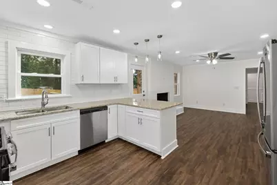 127 Wilbon Circle, Simpsonville, SC 29681 - Photo 13