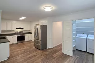 511 Foxhound Rd, Simpsonville, SC 28680 - Photo 3