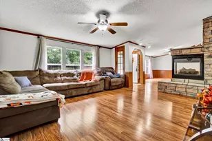 427 Whitt Rd, Piedmont, SC 29673 - Photo 5