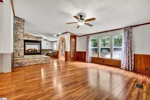 427 Whitt Rd, Piedmont, SC 29673 - Photo 9